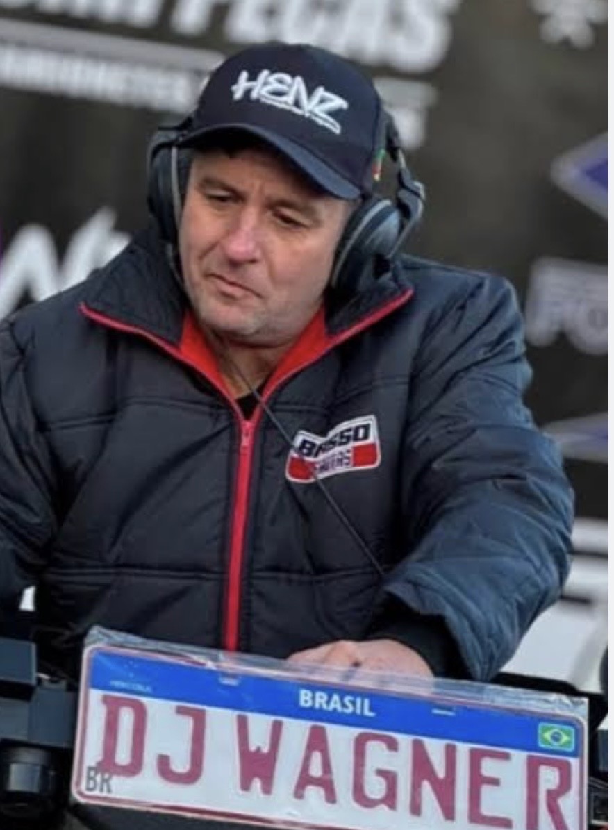DJ WAGNER RETORNA ÀS ESTRADAS E EMOCIONA FÃS POR TODO O BRASIL